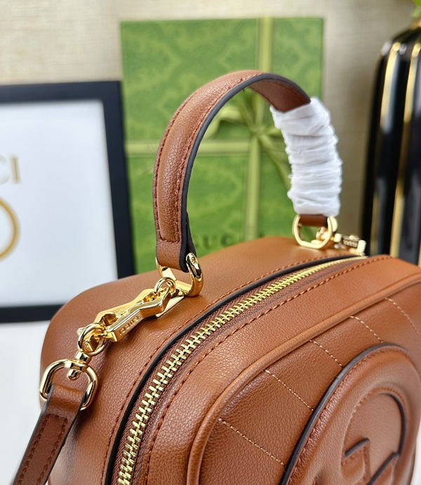 激安グッチバッグコピー角部分ディテール